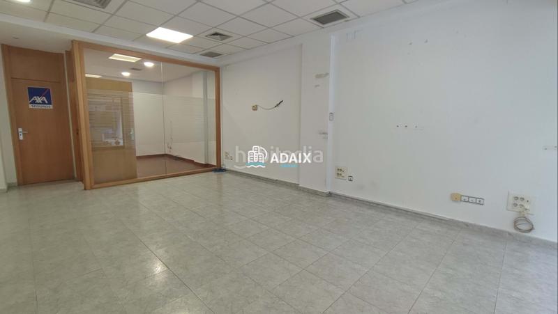 Foto 5060a7cf-593c-41bb-a0e7-dce4f81cd97d. Lloguer local comercial a Centro Cáceres