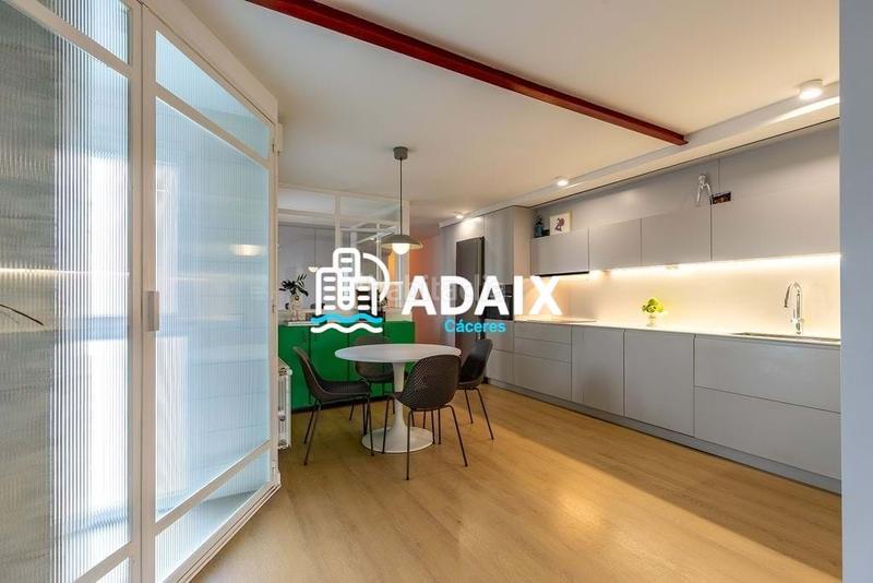 Foto db7d5a5b-1c54-4c03-9624-0d3f2a377916. Appartement avec chauffage dans Centro Cáceres