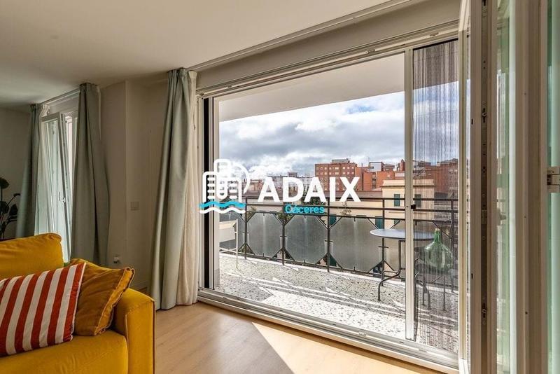 Foto ea501f02-f4c3-41a1-a6a3-c2e0d8e08bfc. Appartement avec chauffage dans Centro Cáceres