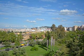 Pis  Calle isla de córcega  º b. Piso en venta en cáceres c con 4 dormitorios, piscina privada, t