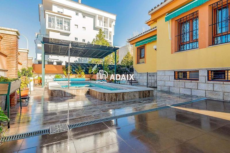 Foto 23bd1b37-22b5-419b-9c05-ba831f175f40. Chalet  exclusivo en venta en los castellanos, comodidad, elegancia y calidad de vida a pocos minutos del centro te presenta en Cáceres