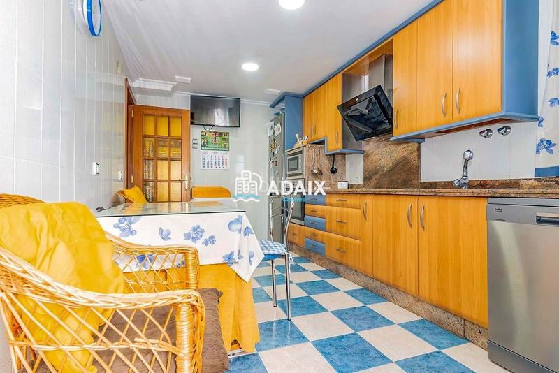 Foto 77dc4abd-7054-418e-9ddf-2e271847c5d0. Chalet  exclusivo en venta en los castellanos, comodidad, elegancia y calidad de vida a pocos minutos del centro te presenta en Cáceres