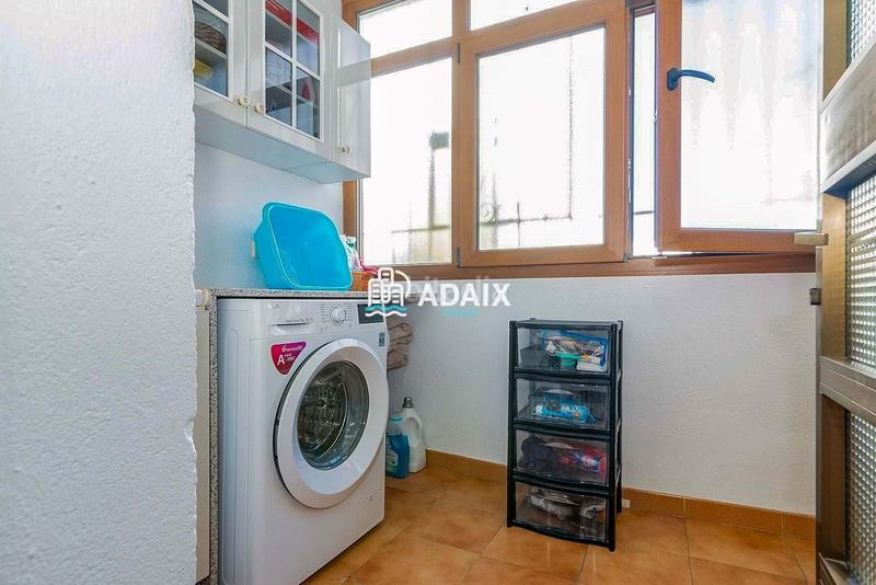 Foto 7b51d937-5eae-4d32-996a-c512861a5127. Chalet  exclusivo en venta en los castellanos, comodidad, elegancia y calidad de vida a pocos minutos del centro te presenta en Cáceres