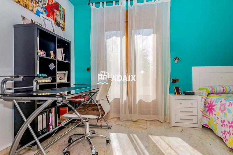 Foto d1d7a0a5-47bc-4d8b-832c-5e03b7d241de. Chalet  exclusivo en venta en los castellanos, comodidad, elegancia y calidad de vida a pocos minutos del centro te presenta en Cáceres