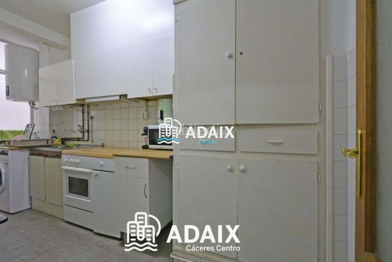 Foto 05057c2b-c2f0-428b-91f5-2cc23d7059c8. Pis a Centro Cáceres