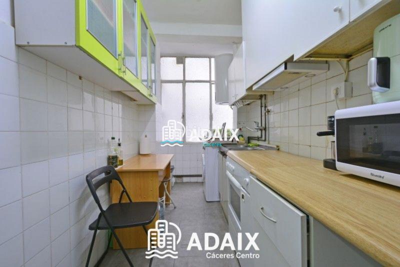 Foto 5a66b431-e0fa-4b70-81b0-4bbf2f29399e. Pis a Centro Cáceres