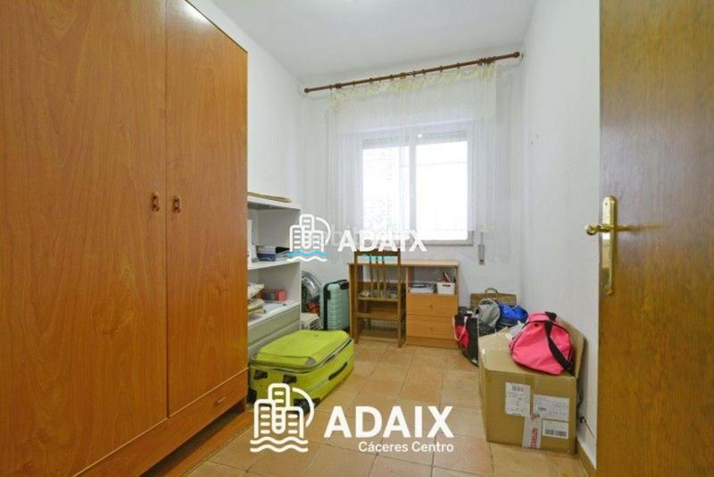 Foto a3add6c1-87de-4e82-b132-40b9c0a7ee30. Pis a Centro Cáceres