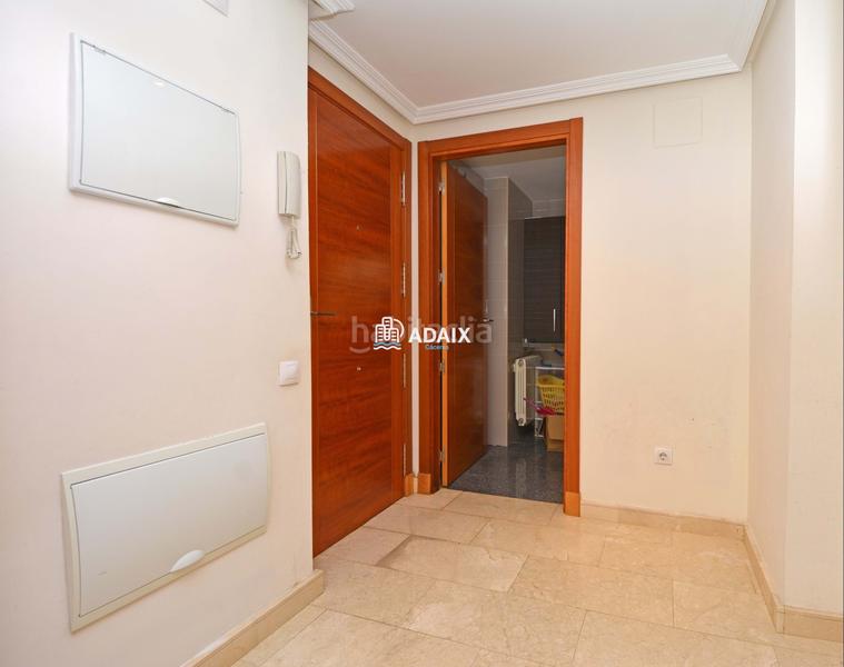 Foto 69d7fd91-6e82-4af7-a18a-8e960dbc1ca5. Alquiler piso alquiler exclusivo ! moderno piso de 3 dormitorios con garaje, aire acondicionado y patio en c dionisio acedo vive con e en Cáceres