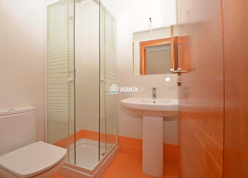 Foto df143486-490b-495d-ac26-a923f643b32a. Alquiler piso alquiler exclusivo ! moderno piso de 3 dormitorios con garaje, aire acondicionado y patio en c dionisio acedo vive con e en Cáceres