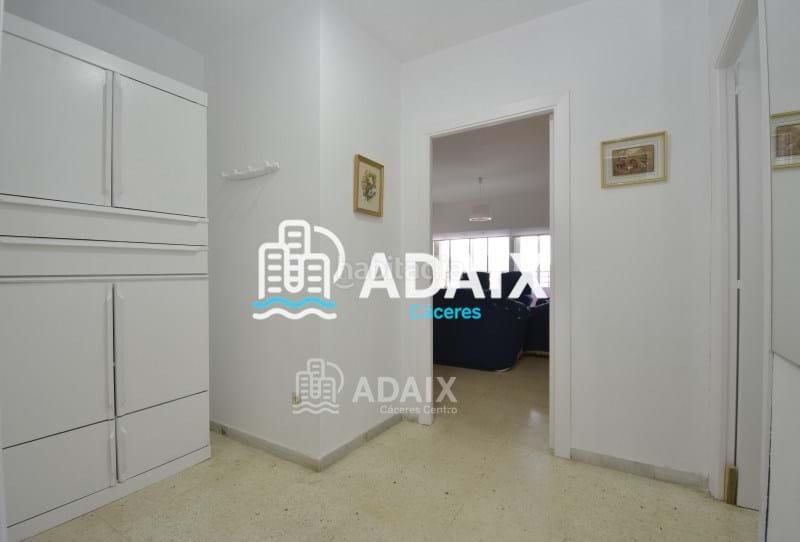 Foto 084880a1-8740-423b-8e2f-66a8062989f4. Affitto appartamento con riscaldamento parcheggio in Cáceres