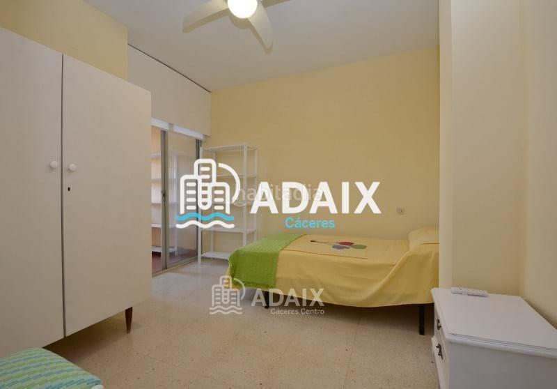Foto 088947db-cc22-45eb-8428-f27dd48085d3. Alquiler piso  en alquiler para estudiantes en Cáceres