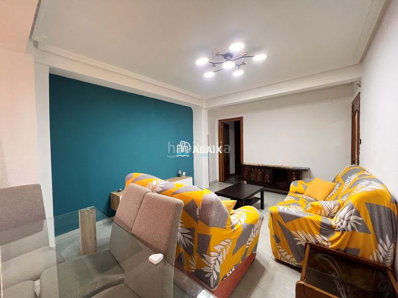 Foto 0343511f-2868-4835-a139-a9a825009e35. Alquiler piso alquiler de piso exclusivo para estudiantes en pleno centro plaza de la concepción se alquila estupendo piso totalmente amueblado en Cáceres