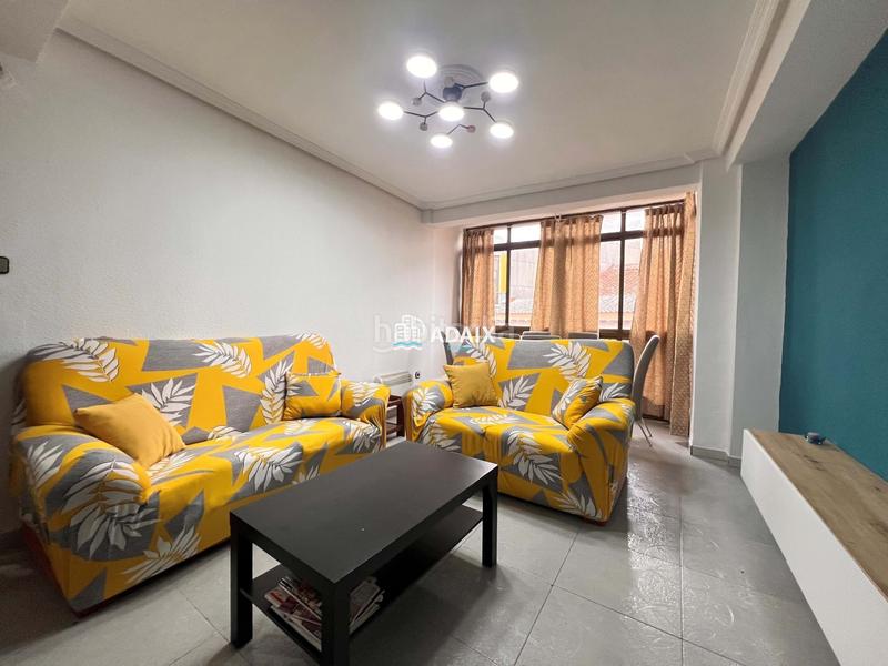 Foto 94e6496b-d6e5-4933-9c58-8436db4e34e5. Alquiler piso alquiler de piso exclusivo para estudiantes en pleno centro plaza de la concepción se alquila estupendo piso totalmente amueblado en Cáceres