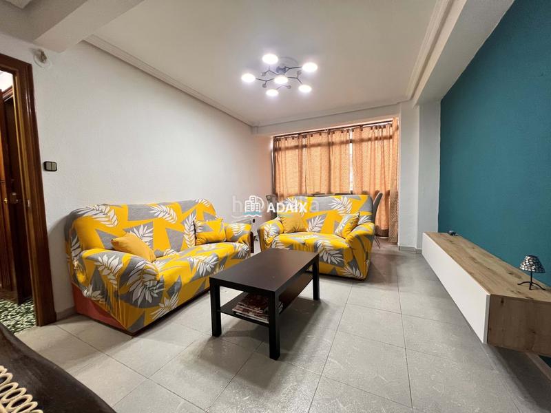 Foto be29b6d7-92d1-4a8c-b258-77c8b8b47116. Alquiler piso alquiler de piso exclusivo para estudiantes en pleno centro plaza de la concepción se alquila estupendo piso totalmente amueblado en Cáceres