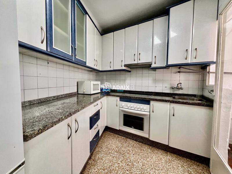 Foto ecce1838-4253-4fa5-8640-4acb453447ec. Alquiler piso alquiler de piso exclusivo para estudiantes en pleno centro plaza de la concepción se alquila estupendo piso totalmente amueblado en Cáceres