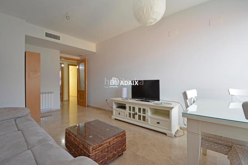 Foto 29c55863-81e6-4ee8-9656-e53a5f6fd07e. Pis amb calefacció aparcament piscina a Centro Cáceres