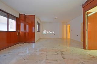 Oficina  Avda. catedratico antonio silva. Oficina en venta en el centro de cáceres. fantástica oficina que