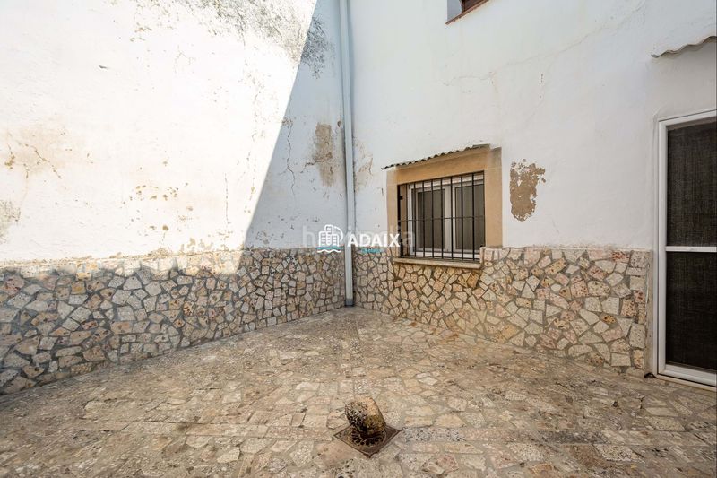 Foto 4b1f012a-a6de-42ea-b07f-029e61840e78. Casa adossada a Brozas