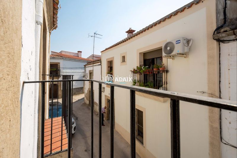 Foto b627c174-6841-4d25-9621-f30ae6667dd9. Casa adossada a Brozas
