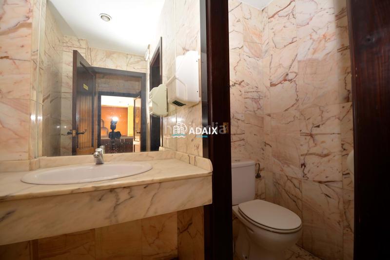 Foto 1511cb3e-d17d-484d-b6b4-18eeba02af60. Affitto locale commerciale in Centro Cáceres