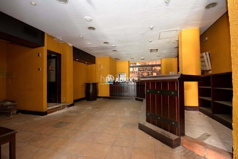 Foto 284cf6d0-e219-4923-beac-ee1a29371db3. Affitto locale commerciale in Centro Cáceres