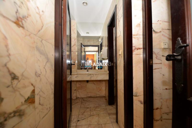 Foto a5c9fe98-b871-441b-a058-4a6bf8167e49. Lloguer local comercial a Centro Cáceres