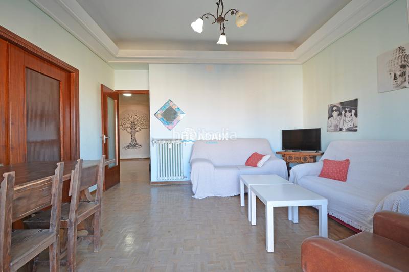 Foto 867d451e-5d29-4e21-8ae8-bbcc2863bf8d. Location appartement dans Centro Cáceres