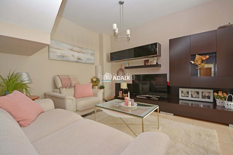 Foto 535919b4-b923-40a2-9187-8242e4c78166. Maison jumelée avec chauffage dans Casco Antiguo Cáceres