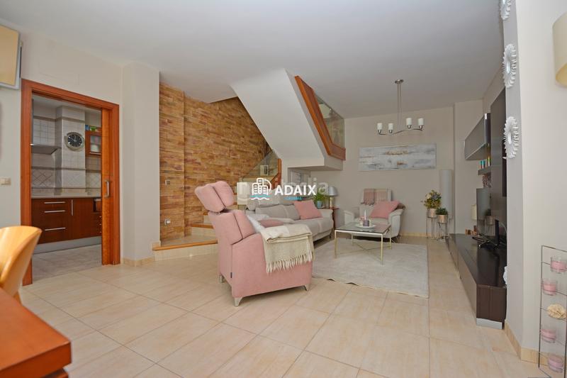 Foto 65152e93-f386-46f3-9a48-b42e1445e34d. Maison jumelée avec chauffage dans Casco Antiguo Cáceres