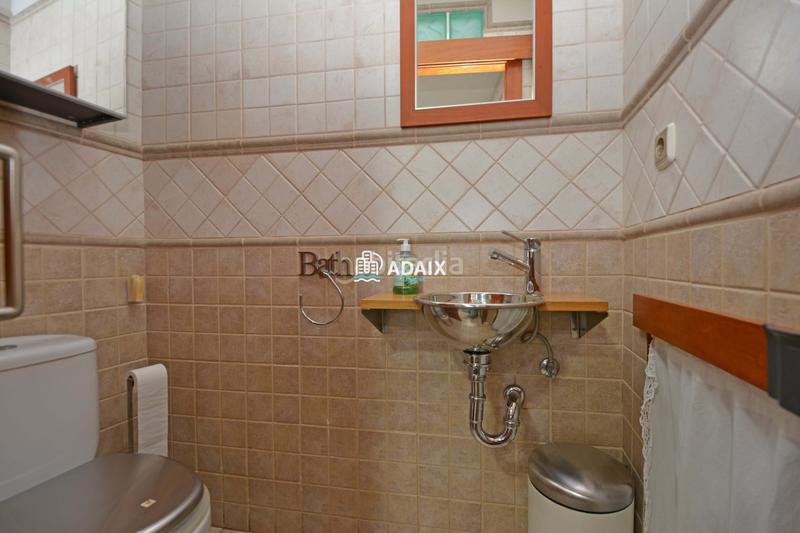 Foto b72f319b-23e3-404f-a942-a3664eb56263. Maison jumelée avec chauffage dans Casco Antiguo Cáceres