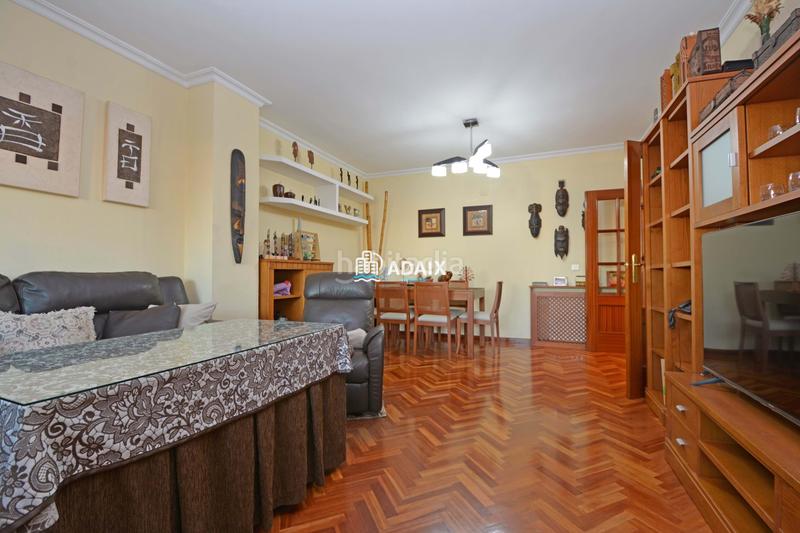 Foto d9277d09-317c-4912-a48b-59f19073bd3e. Pis amb aparcament a Ruta de la Plata Cáceres