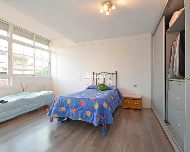 Foto 7698fb06-eaef-42d2-94bf-7ad9273ca42d. Casa con riscaldamento parcheggio in Campus Universitario Cáceres