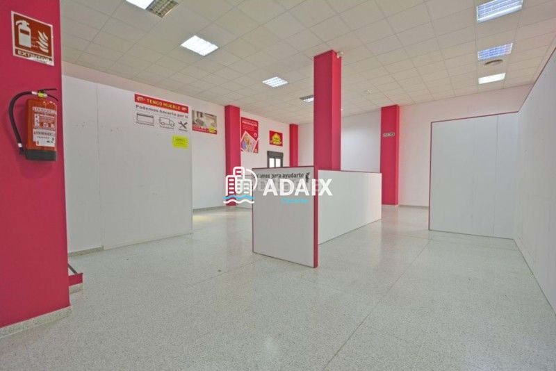 Foto 0bcbb7ec-17d0-4e5a-a2c5-3fdb60e5562a. Local comercial a Centro Cáceres