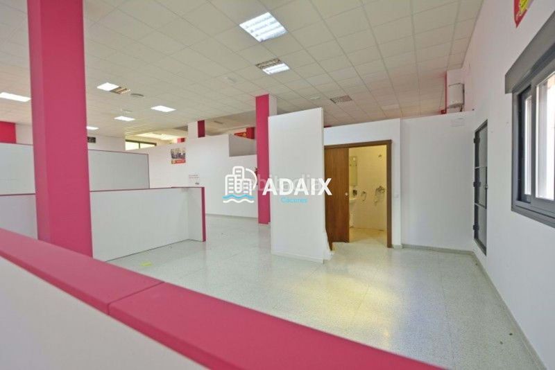 Foto bee24e1a-df95-4762-995a-d8a950637209. Local comercial a Centro Cáceres