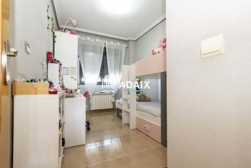 Foto 21bd33b2-3974-418f-b51c-7390e2ea6b2f. Casa con riscaldamento parcheggio in nuevo Cáceres Cáceres