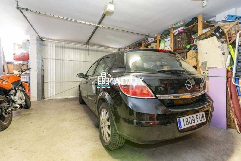 Foto bb0d5098-4ce1-4960-9b25-2fb62647a9d2. Casa con riscaldamento parcheggio in nuevo Cáceres Cáceres