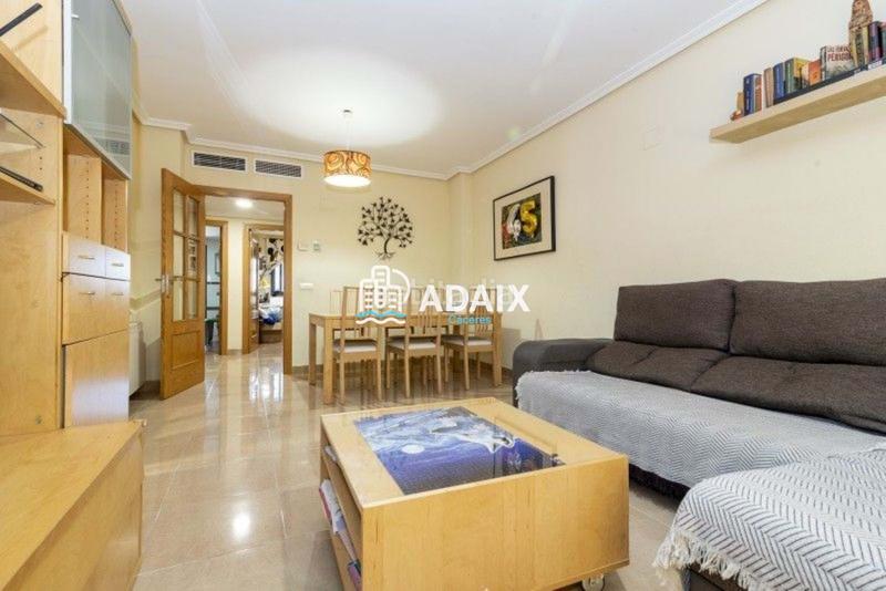 Foto c9213a08-6bbc-482d-a9c3-a97019a21f9a. Casa con riscaldamento parcheggio in nuevo Cáceres Cáceres