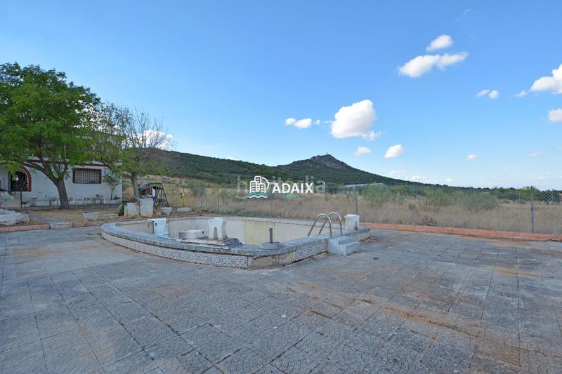 Foto 11aa09ce-1b33-41d0-87ef-8ee99e94b732. Chalet dans Valdesalor - Rincón de Ballesteros Cáceres