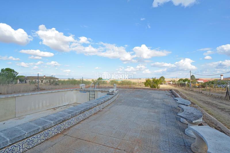 Foto 3f3399fd-5eb5-43bc-bce2-2d05b89d2b3a. Chalet dans Valdesalor - Rincón de Ballesteros Cáceres