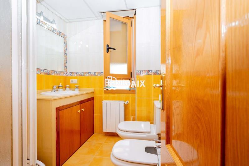 Foto 75f5179f-dc92-4474-9ce3-11f4f3acaf76. Casa a schiera con riscaldamento parcheggio in Casco Antiguo Cáceres