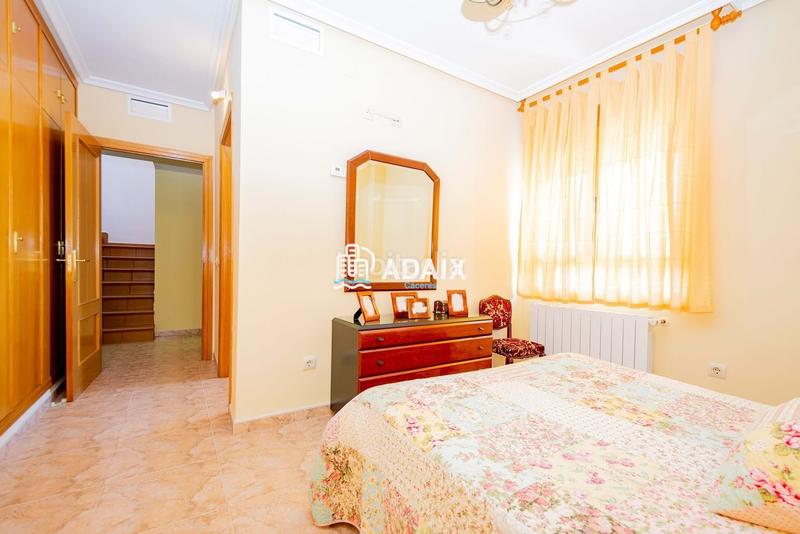 Foto a33fec27-7330-4057-837b-af7dcaaa5901. Casa a schiera con riscaldamento parcheggio in Casco Antiguo Cáceres