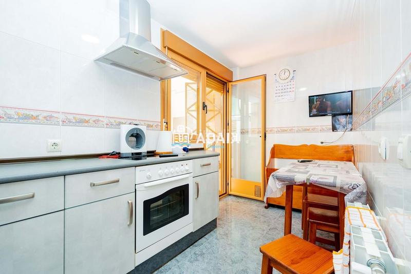 Foto b293d64c-5c83-4123-ad89-6f3bc2e88295. Casa a schiera con riscaldamento parcheggio in Casco Antiguo Cáceres