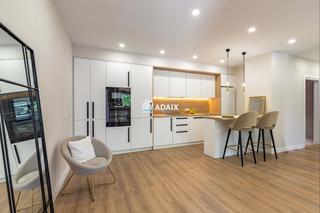 Etagenwohnung in AVENIDA DE LOS PILARES