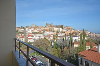 Appartement  Ronda san francisco  escalera izq º d de caceres. Piso en venta en cáceres en la zona de san francisco, con garaje