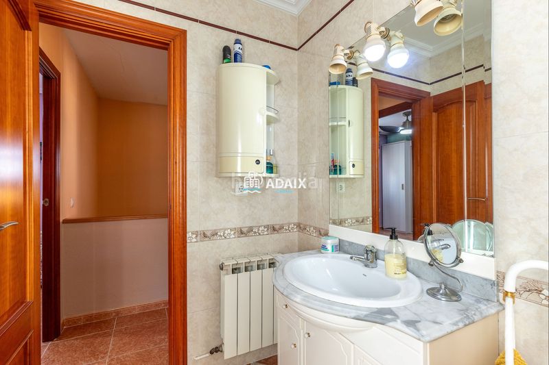 Foto b2f72c4d-2758-4716-a256-089378238611. Casa amb calefacció aparcament piscina a Montesol - Mejostilla Cáceres