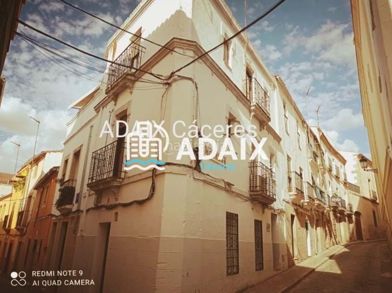 Foto bda1d830-999c-4694-9707-fef97a10d93d. Pis a Casco Antiguo Cáceres