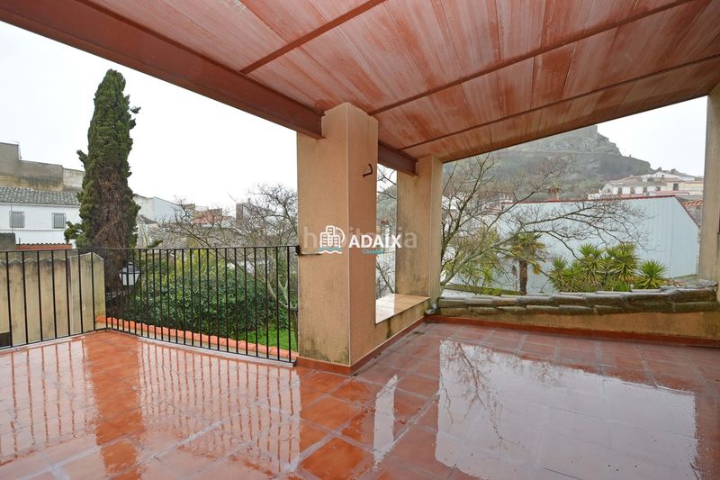 Foto afa1b31f-ef72-4164-9545-c30857152e08. Casa adossada a Montánchez