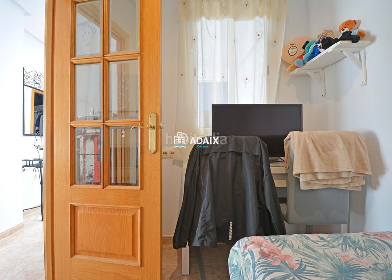 Foto 07c3aac0-68c3-4676-a3cb-f2ade1b77189. Casa adossada a nuevo Cáceres Cáceres