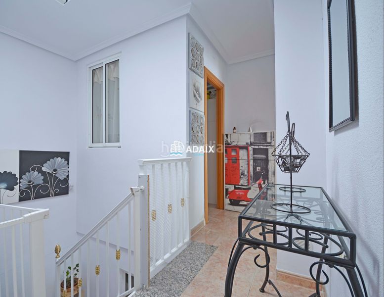 Foto 5b927c0b-ec09-4921-b65d-b0f1fca868be. Casa adossada a nuevo Cáceres Cáceres