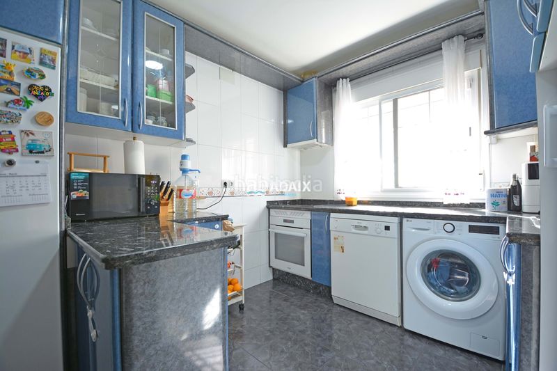 Foto 78d38529-e2f1-467d-a8c1-bb1d04e0c2d5. Casa adossada a nuevo Cáceres Cáceres